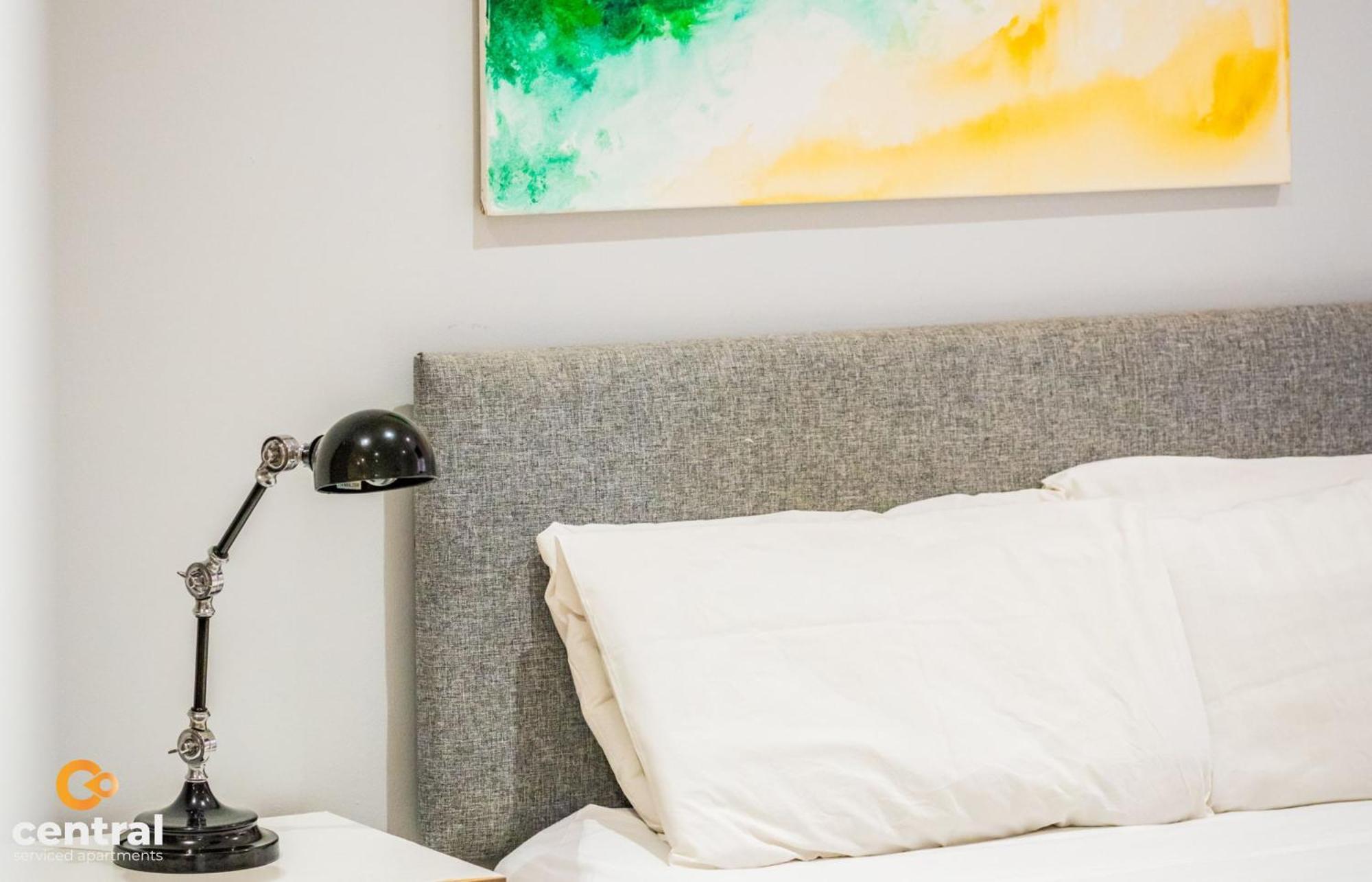 Central Serviced Apartments - 2 Bedroom - Walk Away From City Centre & Universities - Sleeps 4 - 3 X Double Beds - Smart Tvs In All Rooms - Short Term Stays Welcome - Walk Away From Train & Bus Station - Preferred Location For Short Stay In Dundee Ngoại thất bức ảnh